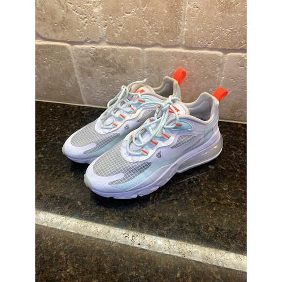 Nike Air Max 270 React SE 'Hyper Crimson' Women’s 6.5 EUC - Picture 4 of 8